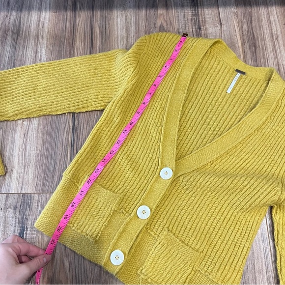 Free People Mimosa Ribbed Cropped V Neck Long Sleeve Sweater - Picture 6 of 10